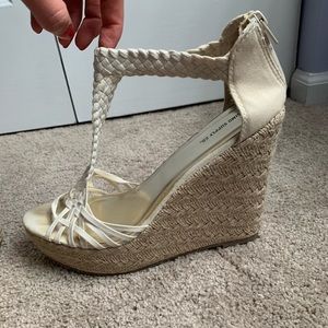 Summer wedges
